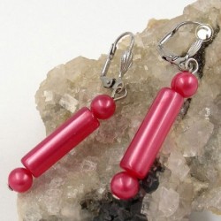 Ohrbrisur Ohrhänger Ohrringe 52mm silberfarben Perle und Walze rot-seidig Kunststoff