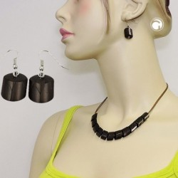 Ohrhaken Ohrhänger Ohrringe 37x15mm Schrägperle Kunststoff braun-seidig-glänzend